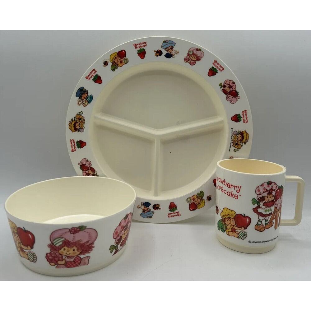 Vintage‎ 1980's Strawberry Shortcake Deka 3 Piece Plastic Dish Meal U115Set B